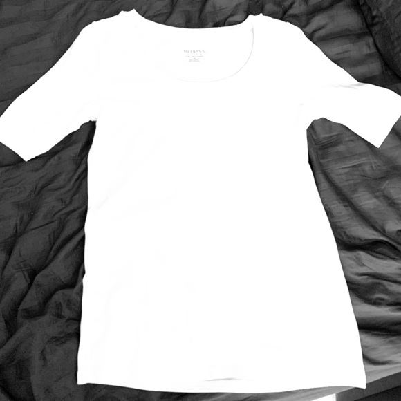 White elbow sleeve shirt - Picture 1 of 1